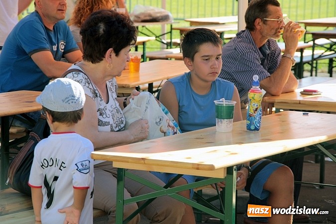 Zdjęcie w galerii na portalu naszwodzislaw.com: Łzy rozgrzały pszowską publiczność! wiadomości z regionu