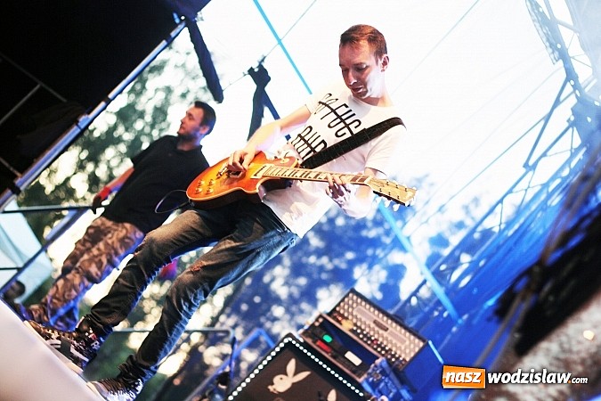 Zdjęcie w galerii na portalu naszwodzislaw.com: Łzy rozgrzały pszowską publiczność! wiadomości z regionu