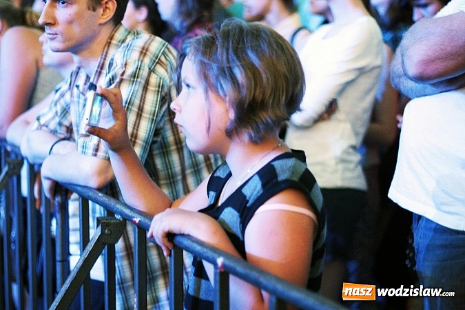 Zdjęcie w galerii na portalu naszwodzislaw.com: Łzy rozgrzały pszowską publiczność! wiadomości z regionu