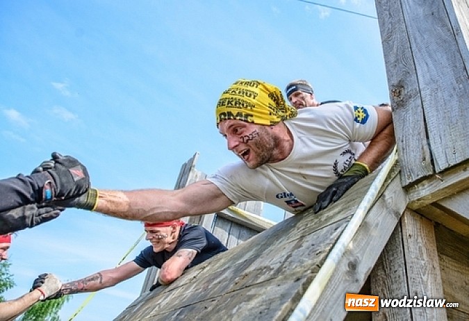 Zdjęcie w galerii na portalu naszwodzislaw.com: Efekt Runmageddonu, czyli współpraca w ogniu, lodzie i błocie  wiadomości z regionu