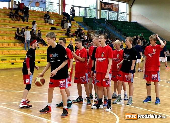 Zdjęcie w galerii na portalu naszwodzislaw.com: Koszykarze MKS Wodzisław Śląski zdobywcą szóstego miejsca w Finałach Mistrzostw Polski w Toruniu! wiadomości z regionu