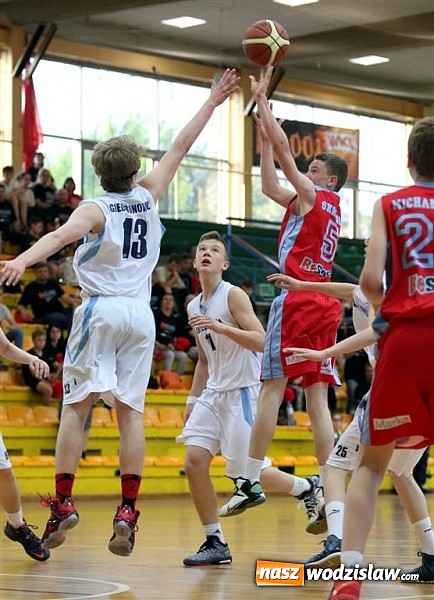 Zdjęcie w galerii na portalu naszwodzislaw.com: Koszykarze MKS Wodzisław Śląski zdobywcą szóstego miejsca w Finałach Mistrzostw Polski w Toruniu! wiadomości z regionu