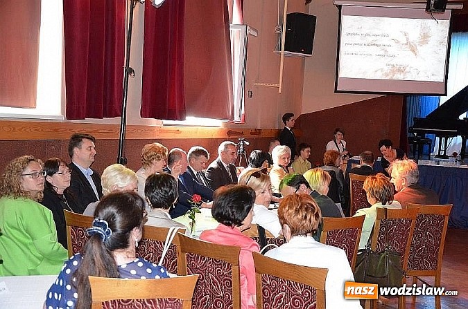 Zdjęcie w galerii na portalu naszwodzislaw.com: W powiecie wodzisławskim uhonorowano najzdolniejszą młodzież wiadomości z regionu