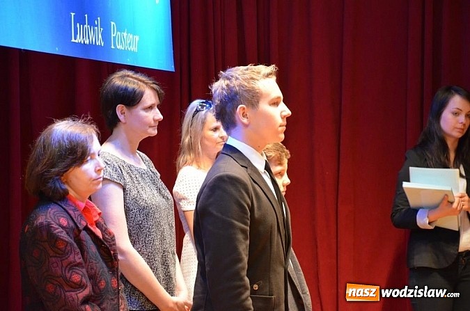 Zdjęcie w galerii na portalu naszwodzislaw.com: W powiecie wodzisławskim uhonorowano najzdolniejszą młodzież wiadomości z regionu