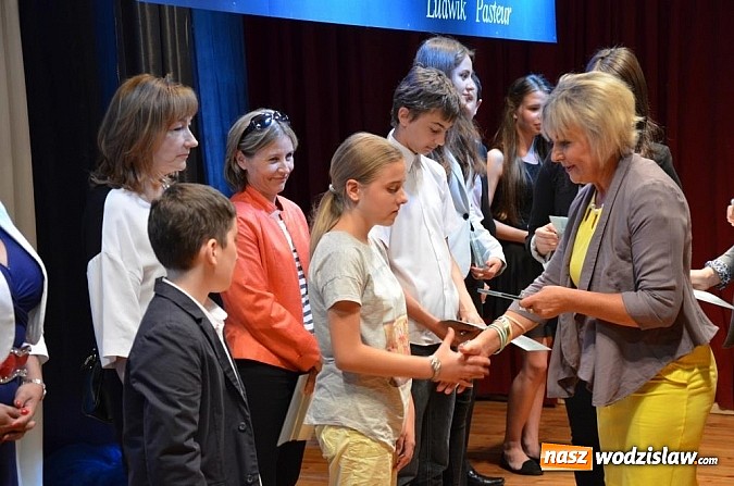 Zdjęcie w galerii na portalu naszwodzislaw.com: W powiecie wodzisławskim uhonorowano najzdolniejszą młodzież wiadomości z regionu