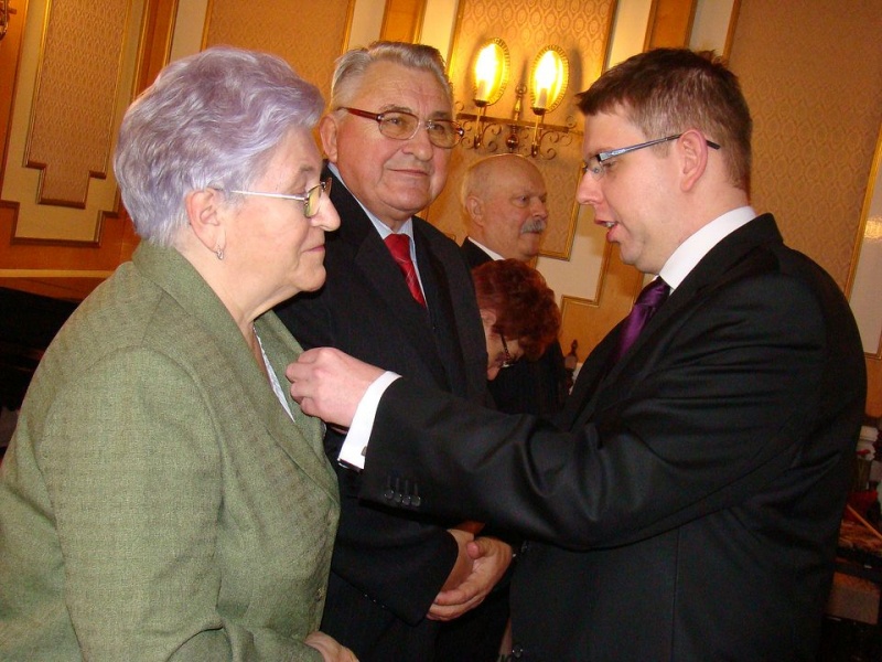 Zdjęcie w galerii na portalu naszwodzislaw.com: Złote gody na przekór statystykom wiadomości z regionu