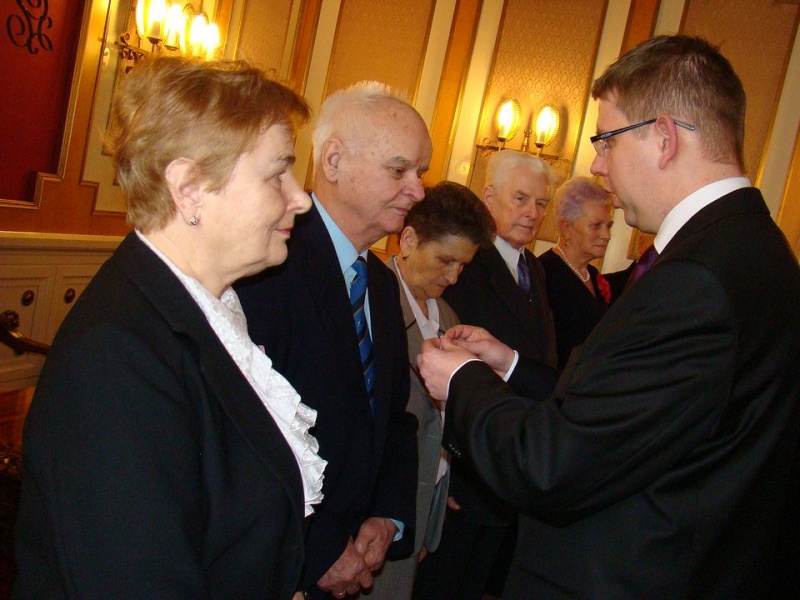 Zdjęcie w galerii na portalu naszwodzislaw.com: Złote gody na przekór statystykom wiadomości z regionu