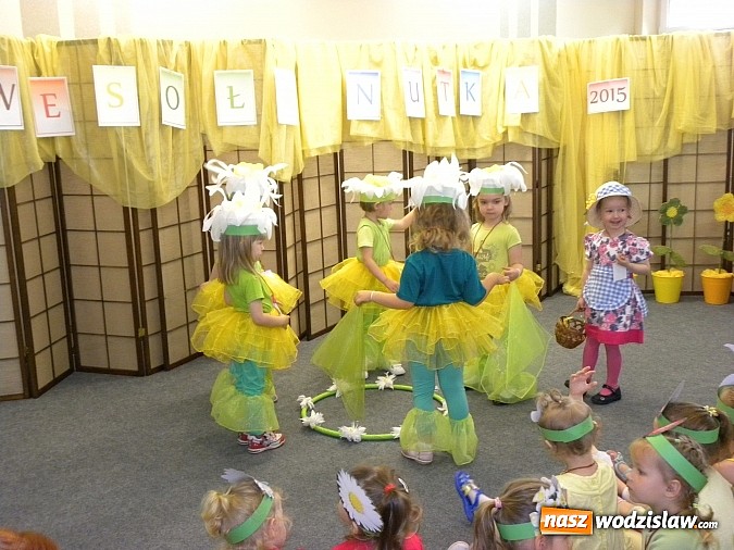 Zdjęcie w galerii na portalu naszwodzislaw.com: VI Przegląd Piosenki Przedszkolnej Wesoła Nutka  wiadomości z regionu