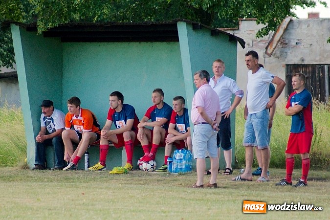 Zdjęcie w galerii na portalu naszwodzislaw.com: B klasa: Dwa oblicza Olszynki. Komplet punktów został w Olzie wiadomości z regionu