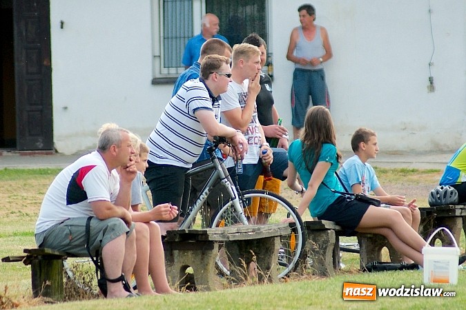 Zdjęcie w galerii na portalu naszwodzislaw.com: B klasa: Dwa oblicza Olszynki. Komplet punktów został w Olzie wiadomości z regionu