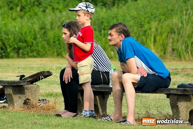 Zdjęcie w galerii na portalu naszwodzislaw.com: B klasa: Dwa oblicza Olszynki. Komplet punktów został w Olzie wiadomości z regionu