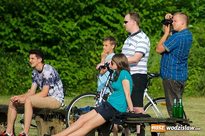 Zdjęcie w galerii na portalu naszwodzislaw.com: B klasa: Dwa oblicza Olszynki. Komplet punktów został w Olzie wiadomości z regionu