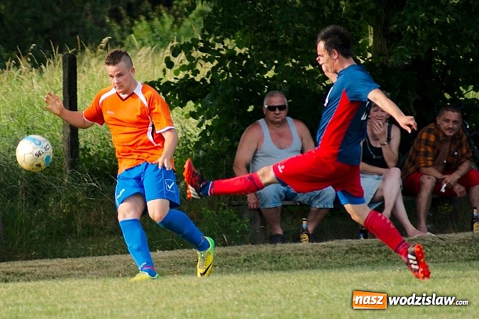 Zdjęcie w galerii na portalu naszwodzislaw.com: B klasa: Dwa oblicza Olszynki. Komplet punktów został w Olzie wiadomości z regionu