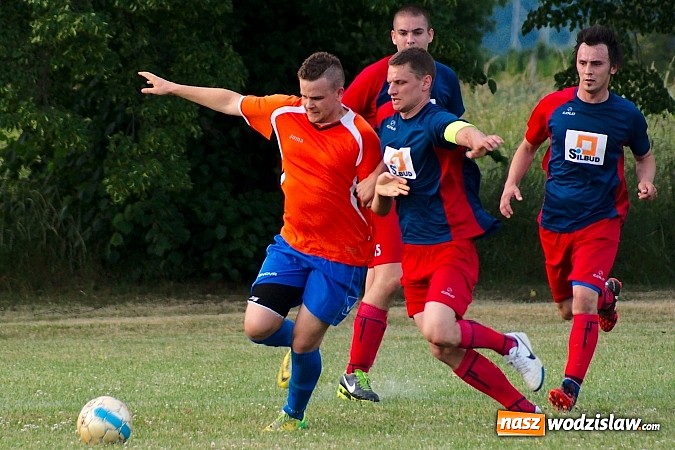 Zdjęcie w galerii na portalu naszwodzislaw.com: B klasa: Dwa oblicza Olszynki. Komplet punktów został w Olzie wiadomości z regionu