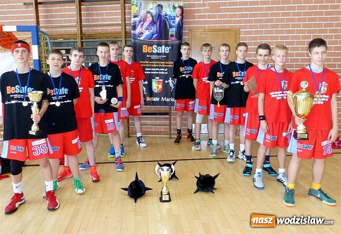 Zdjęcie w galerii na portalu naszwodzislaw.com: Złote medale Mistrzostw Śląska dla koszykarzy MKS Wodzisław Śląski wiadomości z regionu