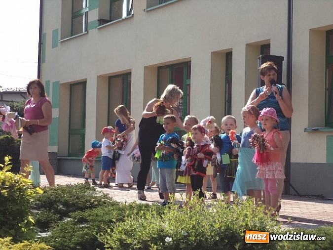 Zdjęcie w galerii na portalu naszwodzislaw.com: Festyn w przedszkolu nr 2 w Pszowie wiadomości z regionu