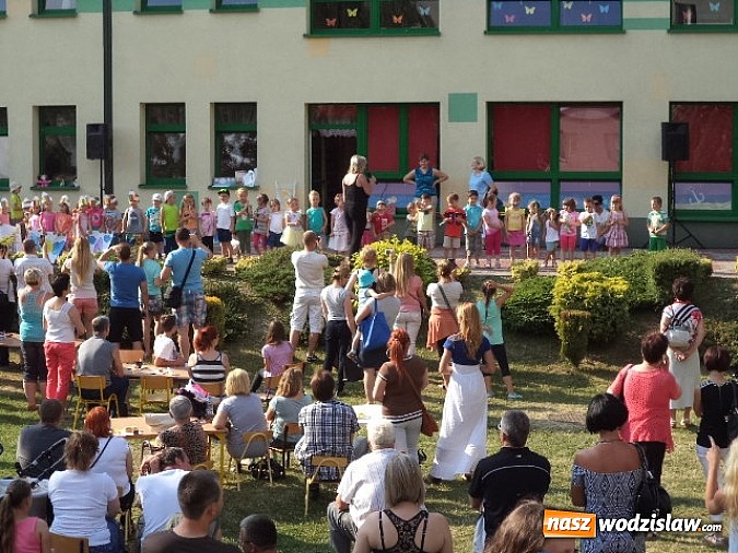 Zdjęcie w galerii na portalu naszwodzislaw.com: Festyn w przedszkolu nr 2 w Pszowie wiadomości z regionu