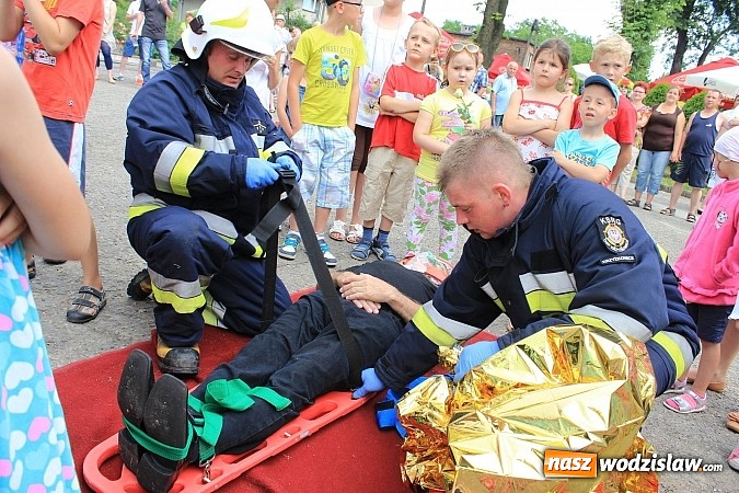 Zdjęcie w galerii na portalu naszwodzislaw.com: Festyn Parafialny na Kalwarii Pszowskiej wiadomości z regionu