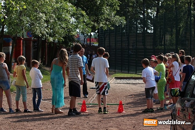 Zdjęcie w galerii na portalu naszwodzislaw.com: XVIII festyn rodzinny w SP nr 1 im. Karola Miarki w Rydułtowach wiadomości z regionu