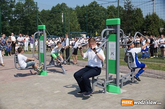 Zdjęcie w galerii na portalu naszwodzislaw.com: Siłownia pod chmurką w Zawadzie już gotowa wiadomości z regionu