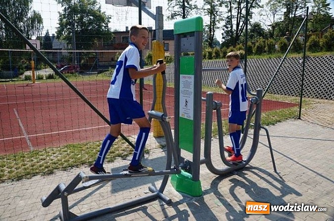 Zdjęcie w galerii na portalu naszwodzislaw.com: Siłownia pod chmurką w Zawadzie już gotowa wiadomości z regionu