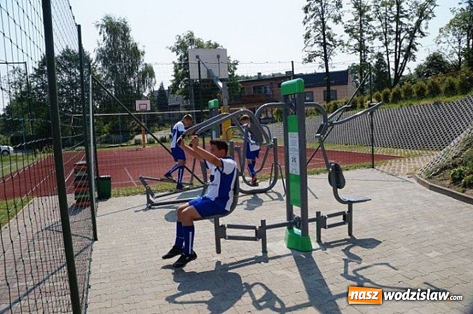 Zdjęcie w galerii na portalu naszwodzislaw.com: Siłownia pod chmurką w Zawadzie już gotowa wiadomości z regionu