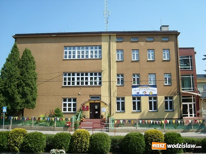 Zdjęcie w galerii na portalu naszwodzislaw.com: Obchody jubileuszu 110-lecia SP nr 21 W Wodzisławiu Śl. wiadomości z regionu
