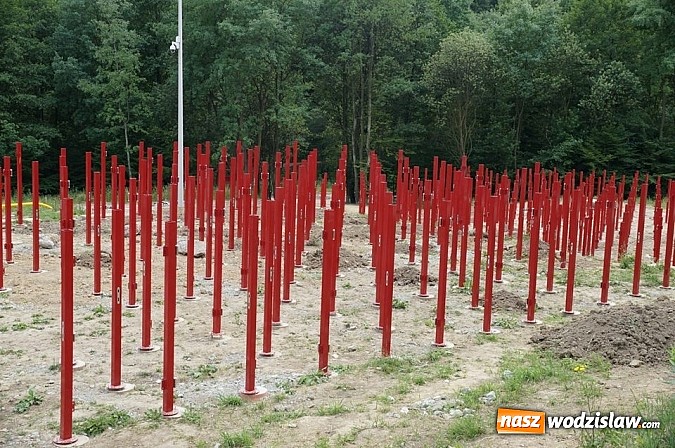 Zdjęcie w galerii na portalu naszwodzislaw.com: Co dzieje się na placu budowy Rodzinnego Parku Rozrywki? wiadomości z regionu
