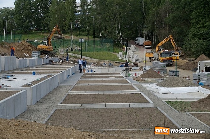 Zdjęcie w galerii na portalu naszwodzislaw.com: Co dzieje się na placu budowy Rodzinnego Parku Rozrywki? wiadomości z regionu