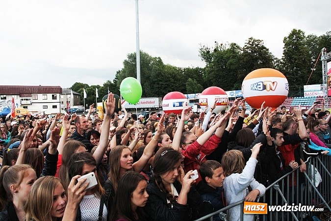 Zdjęcie w galerii na portalu naszwodzislaw.com: Agnieszka Chylińska gwiazdą wieczoru tegorocznych Dni Wodzisławia Śląskiego wiadomości z regionu