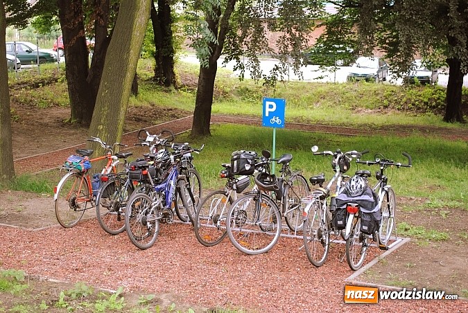 Zdjęcie w galerii na portalu naszwodzislaw.com: Odnowiono park wok&oacute;ł Willi Dyrektora w Radlinie wiadomości z regionu