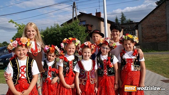 Zdjęcie w galerii na portalu naszwodzislaw.com: Złoty Dzwon dla gorzyczan w Przeglądzie Zespołów Śpiewaczych im. Józefa Pękały  wiadomości z regionu