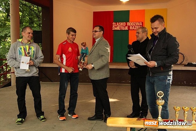 Zdjęcie w galerii na portalu naszwodzislaw.com: I Rogowski Bieg Parafialny za nami  wiadomości z regionu