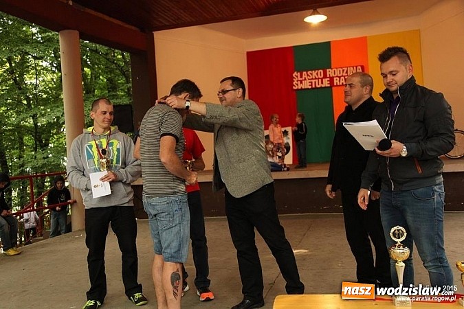 Zdjęcie w galerii na portalu naszwodzislaw.com: I Rogowski Bieg Parafialny za nami  wiadomości z regionu