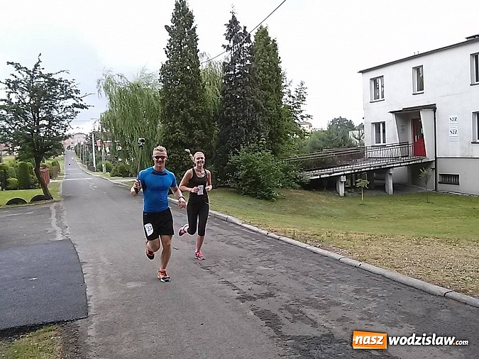 Zdjęcie w galerii na portalu naszwodzislaw.com: I Rogowski Bieg Parafialny za nami  wiadomości z regionu