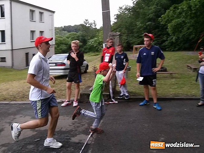 Zdjęcie w galerii na portalu naszwodzislaw.com: I Rogowski Bieg Parafialny za nami  wiadomości z regionu