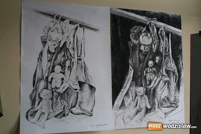 Zdjęcie w galerii na portalu naszwodzislaw.com: Tłumy w Państwowym Ognisku Plstycznym im. Ludwika Konarzewskiego  wiadomości z regionu