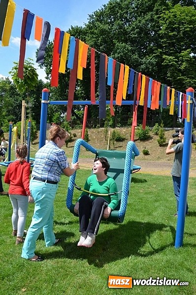 Zdjęcie w galerii na portalu naszwodzislaw.com: Mały Park Bezpiecznej Rozrywki powstał przy szkole specjalnej w Wodzisławiu Śl. wiadomości z regionu