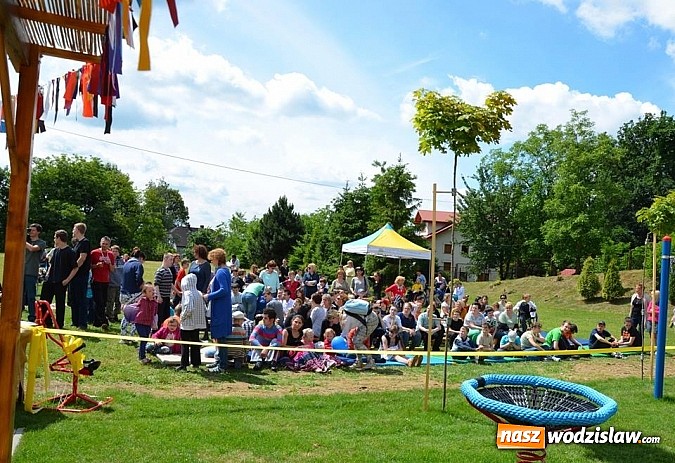 Zdjęcie w galerii na portalu naszwodzislaw.com: Mały Park Bezpiecznej Rozrywki powstał przy szkole specjalnej w Wodzisławiu Śl. wiadomości z regionu