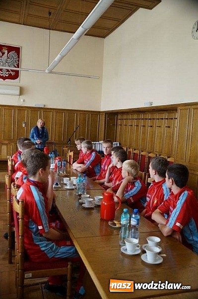 Zdjęcie w galerii na portalu naszwodzislaw.com: Prezydent uhonorował zawodników MKS Wodzisław Śląski wiadomości z regionu