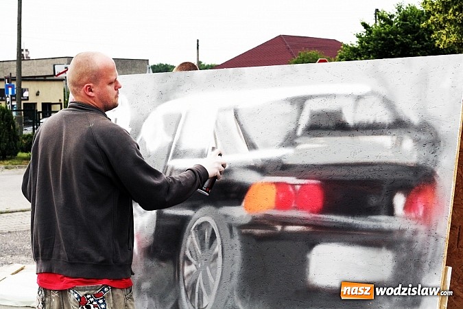 Zdjęcie w galerii na portalu naszwodzislaw.com: Poprzez graffiti udowadniają, że warto pomagać wiadomości z regionu