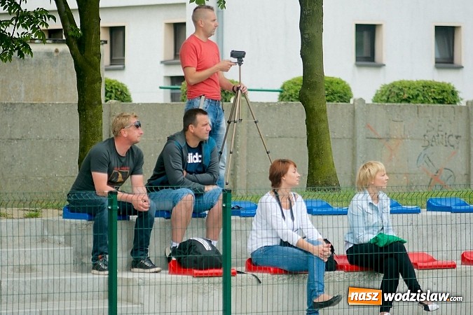 Zdjęcie w galerii na portalu naszwodzislaw.com: Twork&oacute;w Cup 2015: Emocjonujące potyczki w Tworkowie. Piłkarze MKP Odra Wodzisław na podium wiadomości z regionu