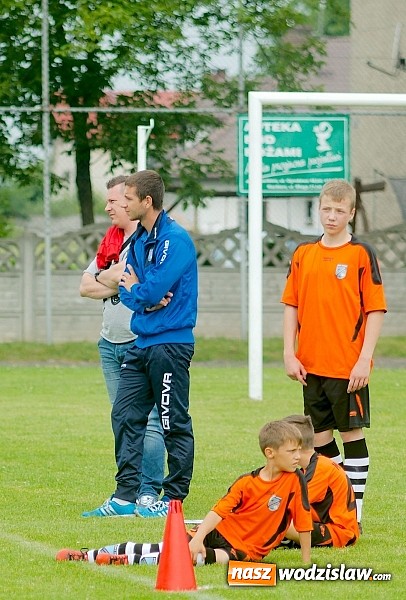 Zdjęcie w galerii na portalu naszwodzislaw.com: Twork&oacute;w Cup 2015: Emocjonujące potyczki w Tworkowie. Piłkarze MKP Odra Wodzisław na podium wiadomości z regionu