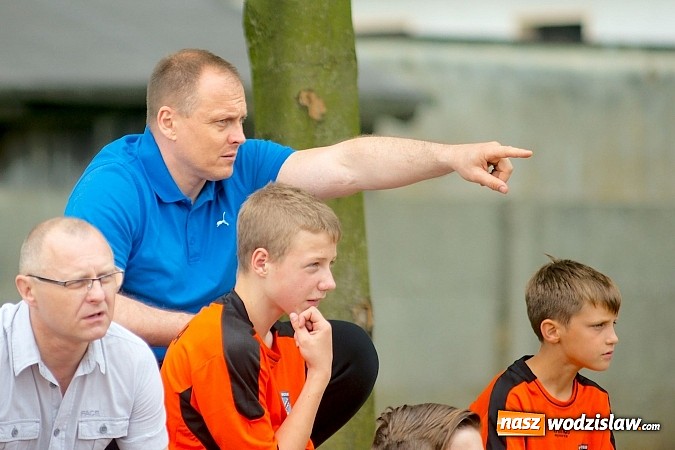 Zdjęcie w galerii na portalu naszwodzislaw.com: Twork&oacute;w Cup 2015: Emocjonujące potyczki w Tworkowie. Piłkarze MKP Odra Wodzisław na podium wiadomości z regionu