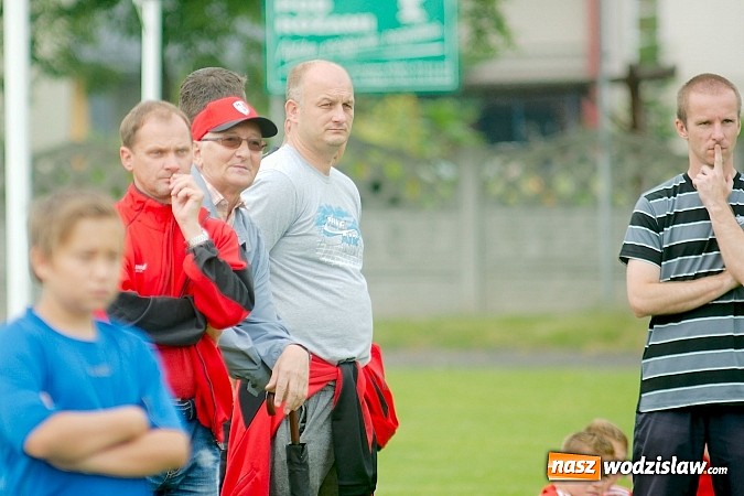 Zdjęcie w galerii na portalu naszwodzislaw.com: Twork&oacute;w Cup 2015: Emocjonujące potyczki w Tworkowie. Piłkarze MKP Odra Wodzisław na podium wiadomości z regionu