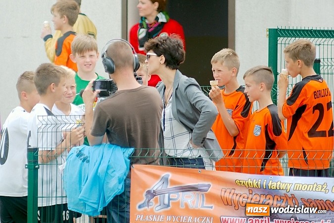 Zdjęcie w galerii na portalu naszwodzislaw.com: Twork&oacute;w Cup 2015: Emocjonujące potyczki w Tworkowie. Piłkarze MKP Odra Wodzisław na podium wiadomości z regionu