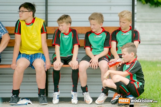 Zdjęcie w galerii na portalu naszwodzislaw.com: Twork&oacute;w Cup 2015: Emocjonujące potyczki w Tworkowie. Piłkarze MKP Odra Wodzisław na podium wiadomości z regionu