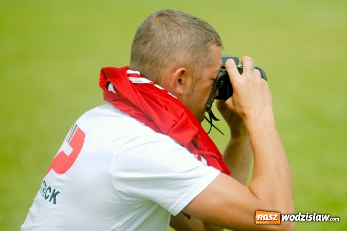 Zdjęcie w galerii na portalu naszwodzislaw.com: Twork&oacute;w Cup 2015: Emocjonujące potyczki w Tworkowie. Piłkarze MKP Odra Wodzisław na podium wiadomości z regionu
