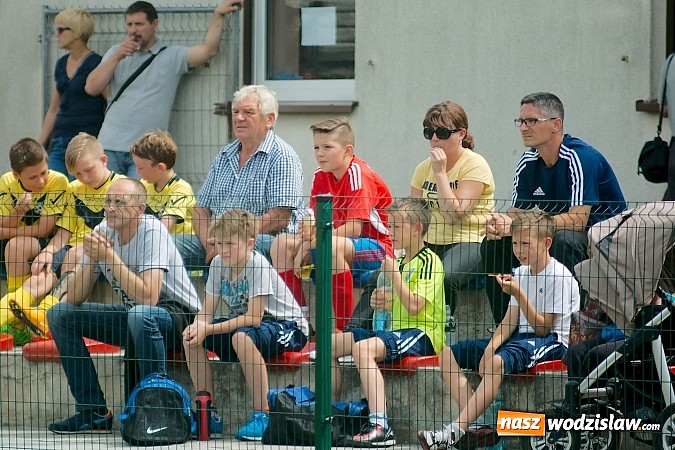 Zdjęcie w galerii na portalu naszwodzislaw.com: Twork&oacute;w Cup 2015: Emocjonujące potyczki w Tworkowie. Piłkarze MKP Odra Wodzisław na podium wiadomości z regionu