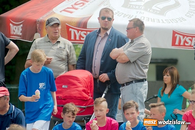 Zdjęcie w galerii na portalu naszwodzislaw.com: Twork&oacute;w Cup 2015: Emocjonujące potyczki w Tworkowie. Piłkarze MKP Odra Wodzisław na podium wiadomości z regionu